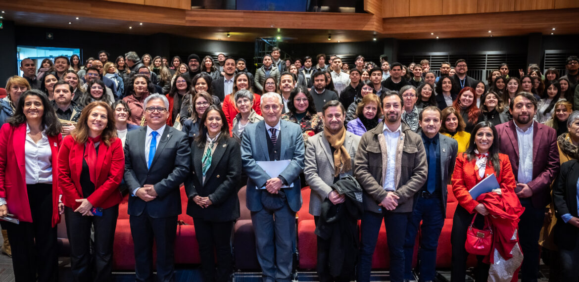 Chile promueve la formación pionera en inteligencia artificial para futuros docentes