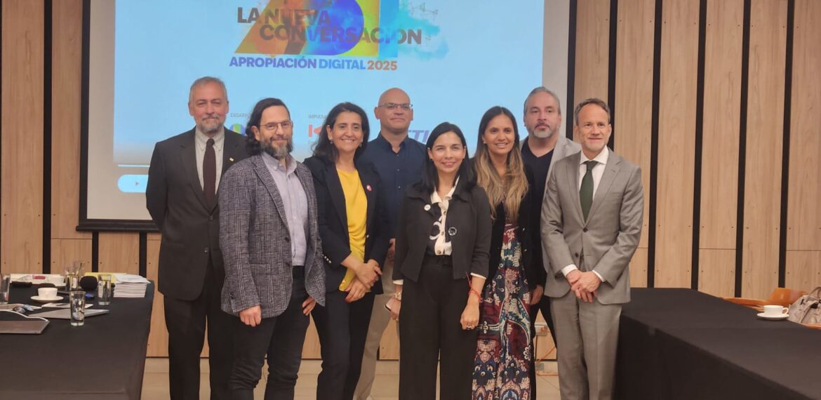 Kodea, ACTI Chile y el CNC de Colombia se unen para lanzar Estudio de Apropiación Digital en Chile