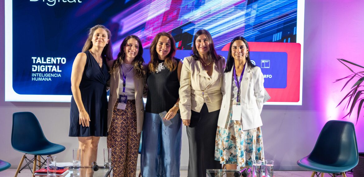 Talento Digital para Chile celebra su nueva etapa con foco en productividad, talento avanzado y exportación de servicios